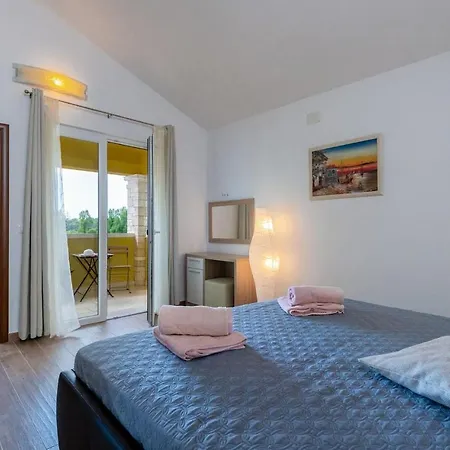 فندق Villa Holiday Svetvinčenat