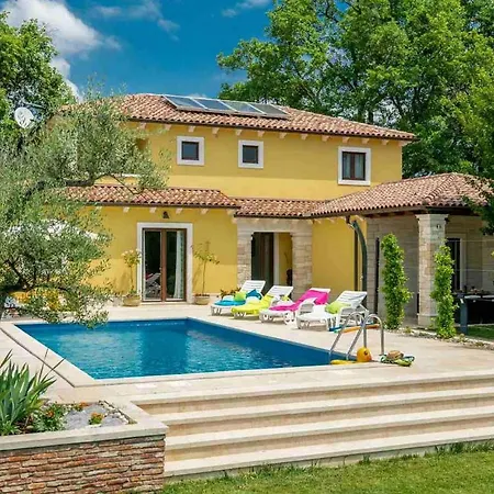 Villa Holiday