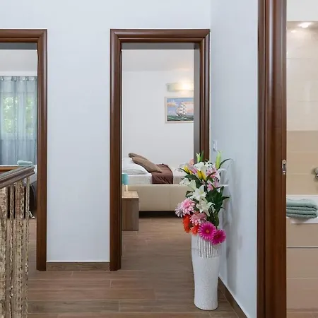 Hotel Villa Holiday Svetvincenat
