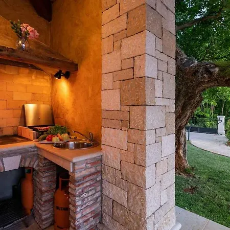 فندق Villa Holiday Svetvinčenat